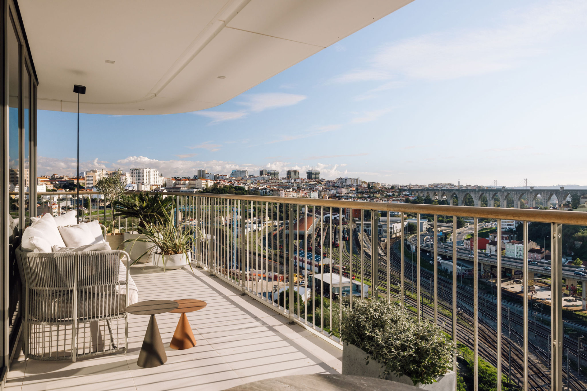 Lisbon: Infinity Tower project