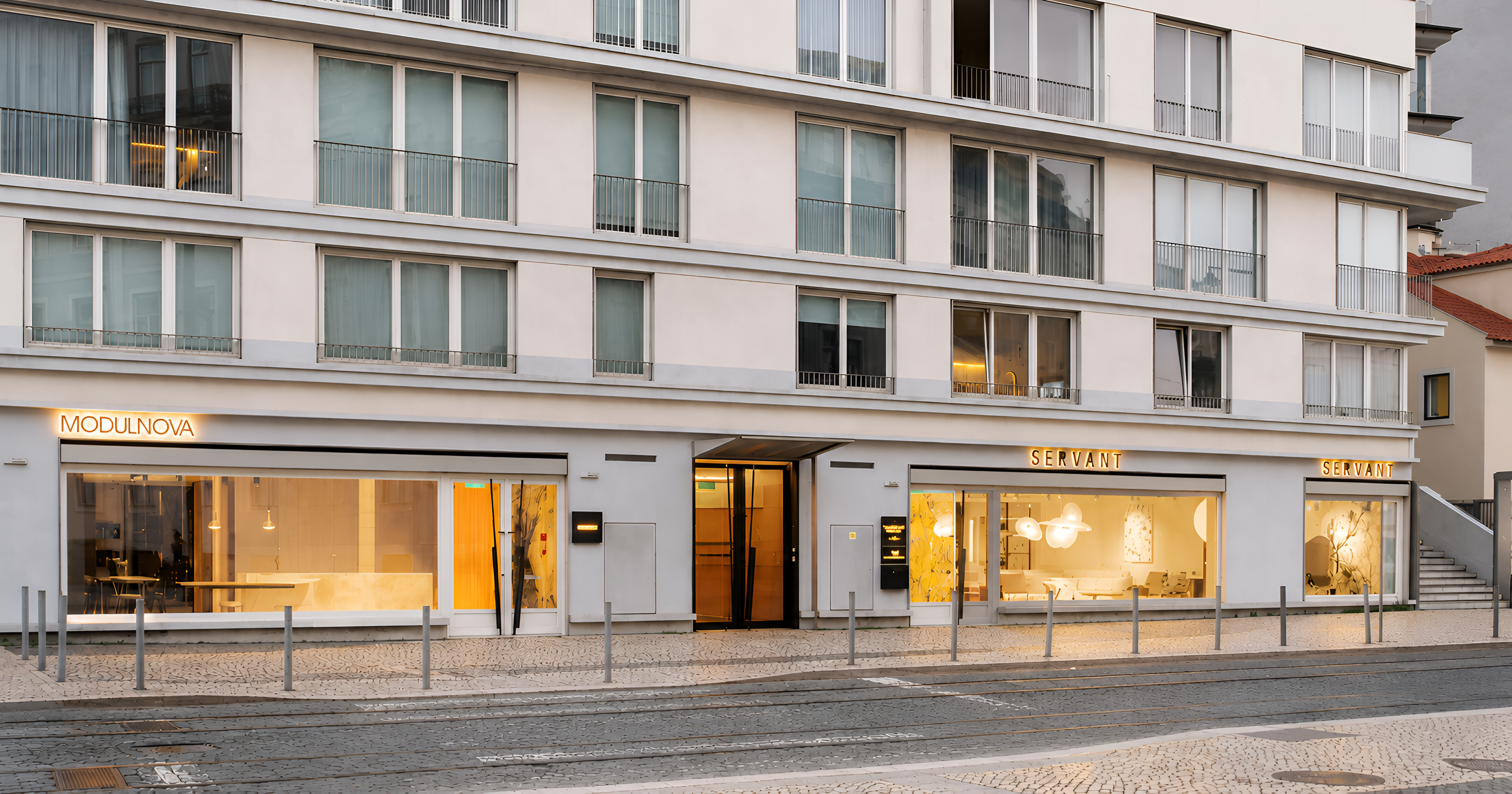 Showrooms Servànt e Modulnova em Lisboa Showrooms Servànt e Modulnova em Lisboa